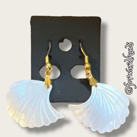 Artisan Hand Carved Mother of Pearl Earrings - Picture 1 of 9